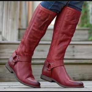 Frye Phillip Harness Tall Zipper Leather Boots Burnt Red 7 EUC! 😍